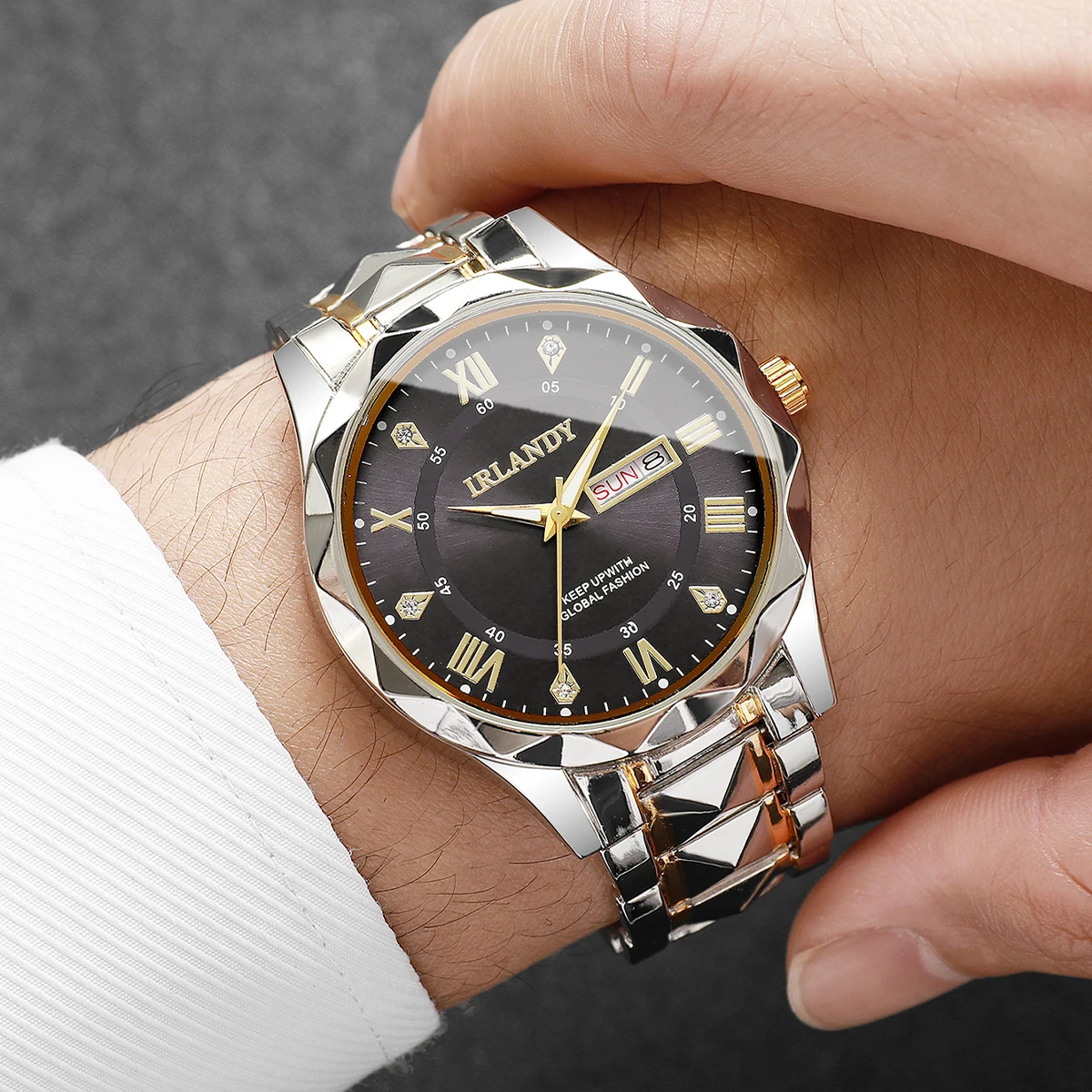 1PC サプライズミステリーウォッチブラインドボックス-高級 - Fashion Mens Watches のレビューと価格